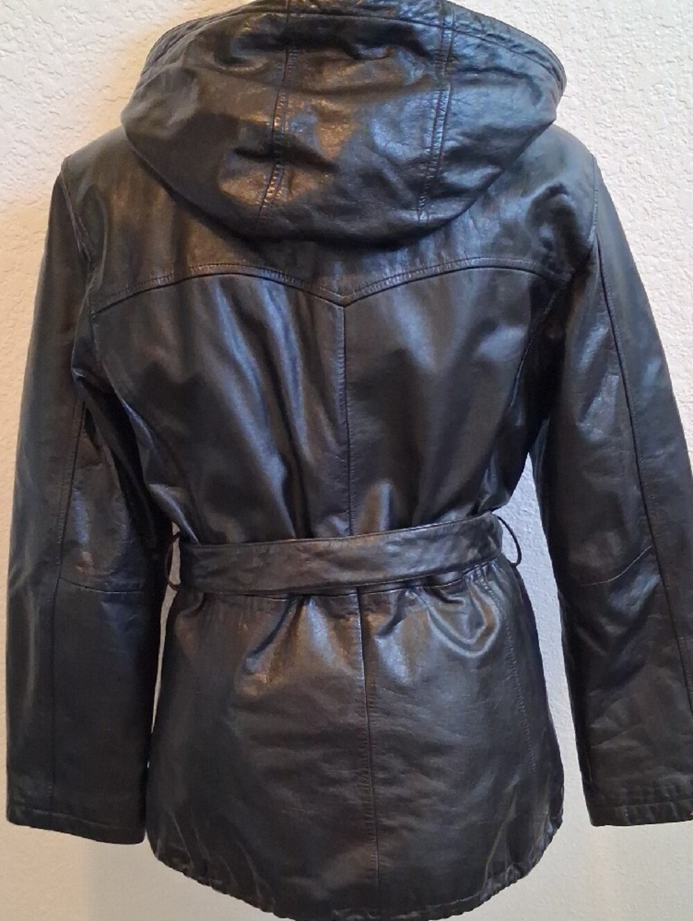 Vintage Wilson Women’s Black Hooded Belted Jacket. Draw String at Hood & Hem (M) - Picture 2 of 12